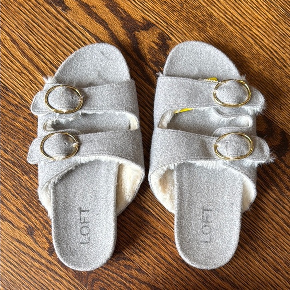 LOFT Women’s 6 Gray and Gold Sandals with Decorative Straps - Picture 3 of 3